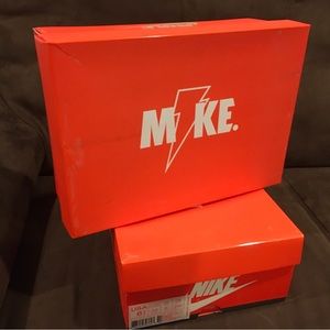 2 Nike Gatorade shoe boxes